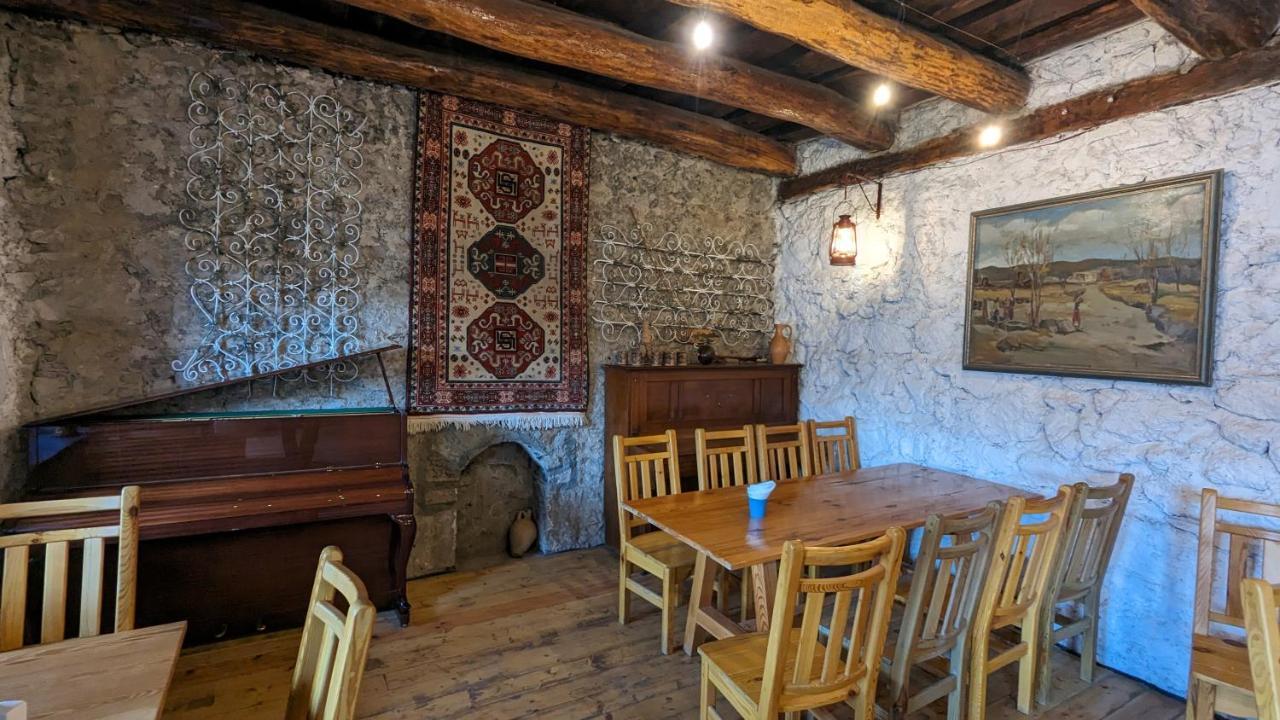 Hotel Arevi Gosh Dış mekan fotoğraf