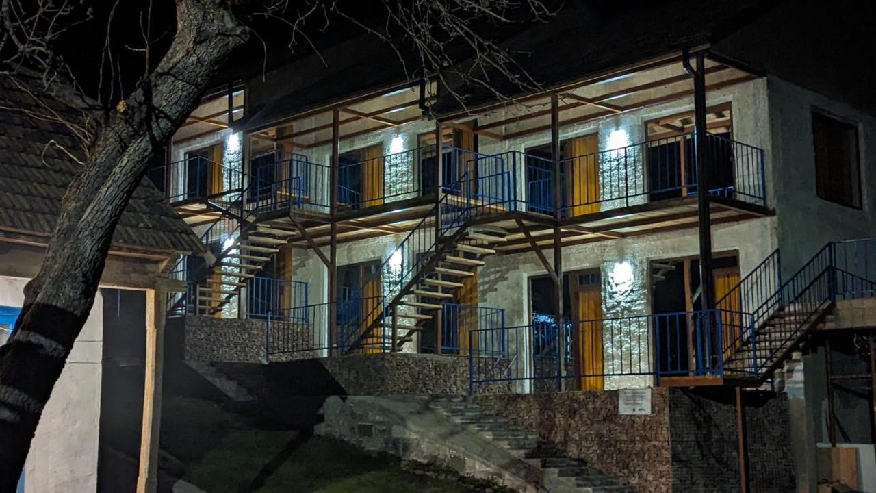 Hotel Arevi Gosh Dış mekan fotoğraf